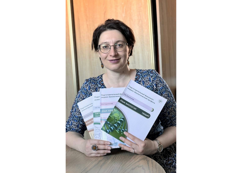 «Слово автору»: Яна Королькова о пособиях, подфаке и жизни в Томске